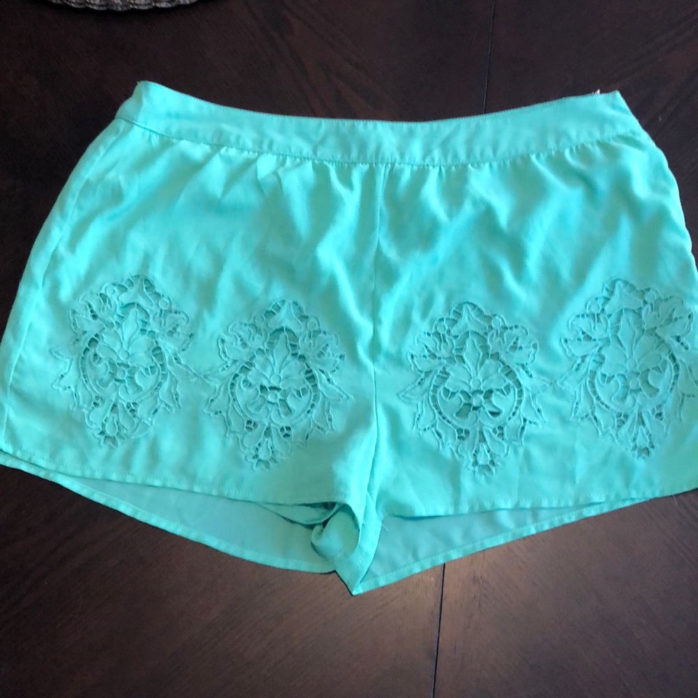Large mint shorts